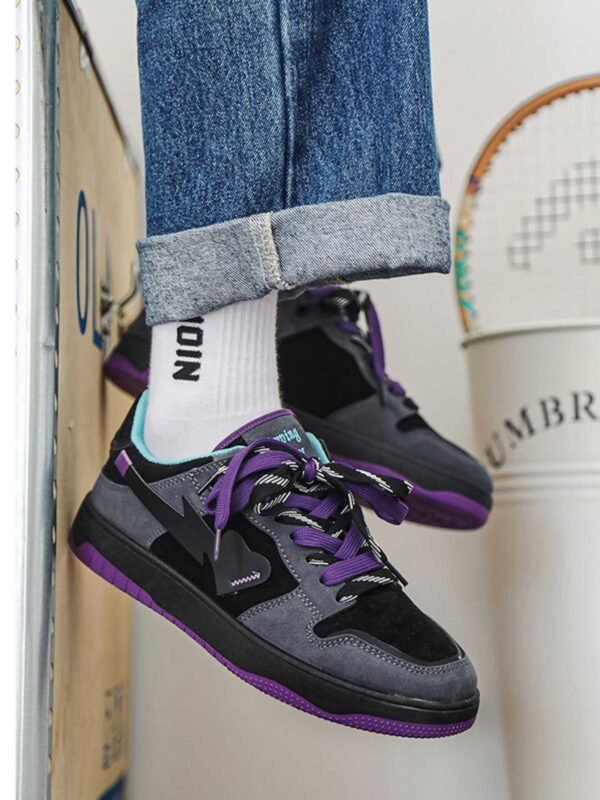 Retro Trendy Casual Shoes
